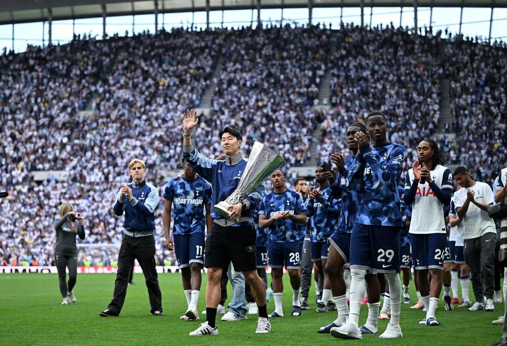 0-1！英意豪门欧冠巅峰对决：7亿战舰连伤两员大将 88分钟惨遭绝杀